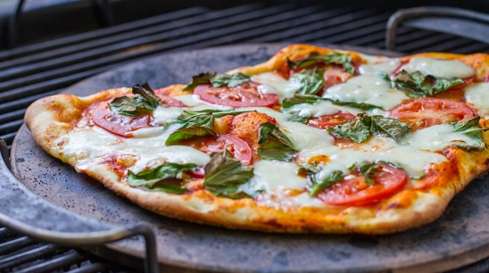 Grilled Pizza Round-Up